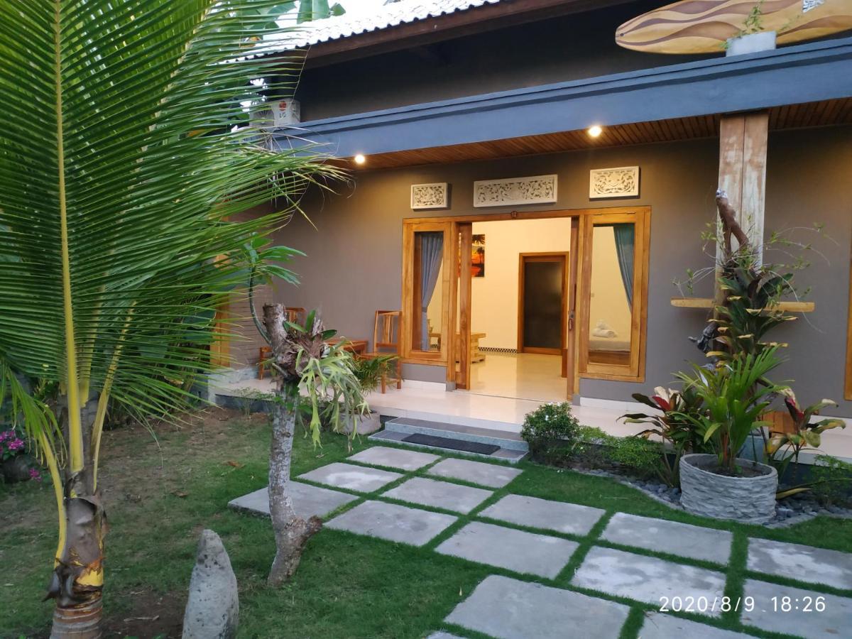 Harris Surf Villa Pulukan Dış mekan fotoğraf
