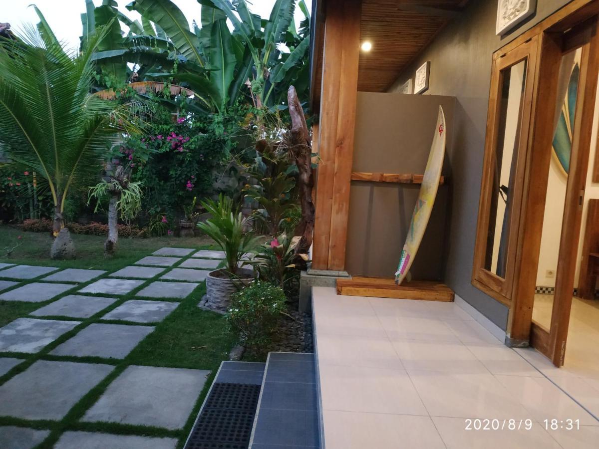 Harris Surf Villa Pulukan Dış mekan fotoğraf