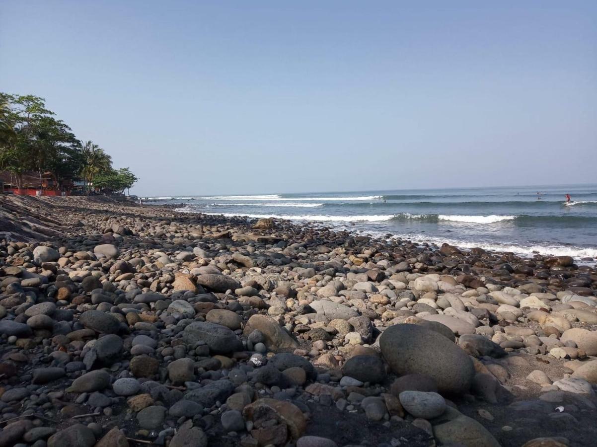 Harris Surf Villa Pulukan Dış mekan fotoğraf